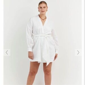 Dissh White Linen Long Sleeve Mini Dress Size 8